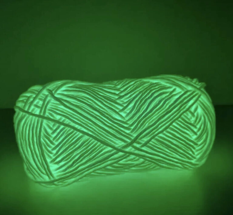 glowwol roze