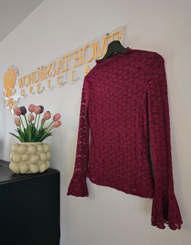 kanten top maroon