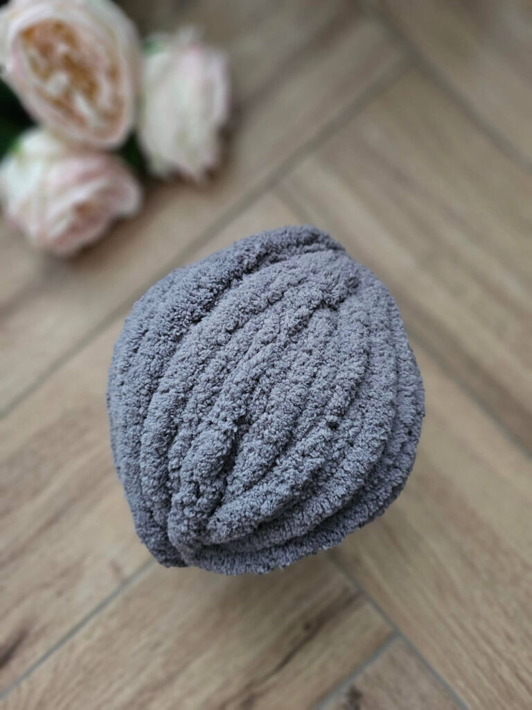 chunky wol donker grijs