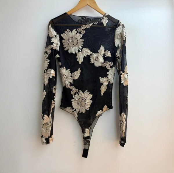 Body van tule met bloemenmotief