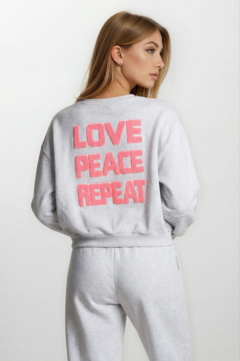 Sweater Love Peace Repeat – Grijs/Koraal