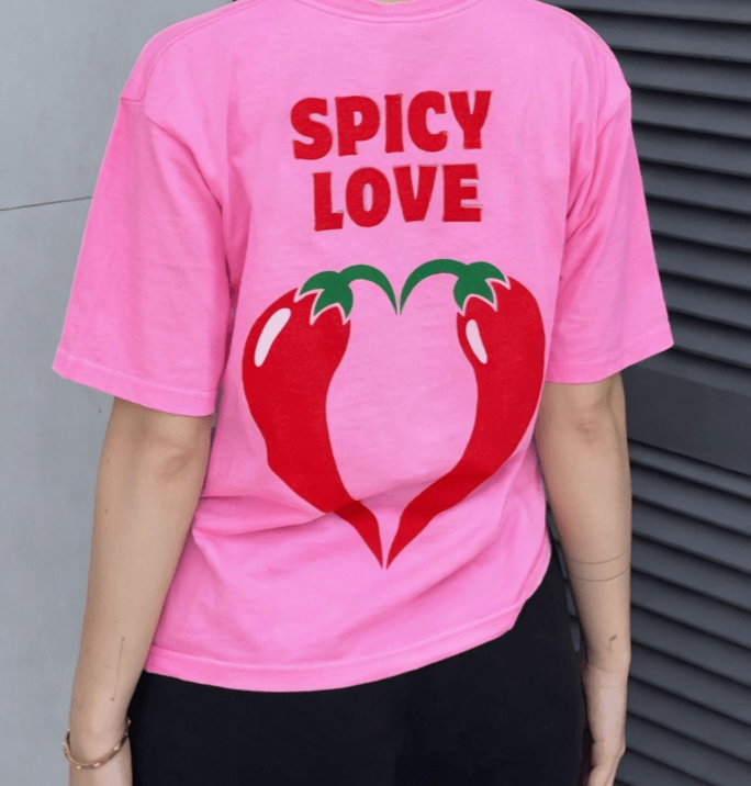 T-shirt Spicy Love – Roze