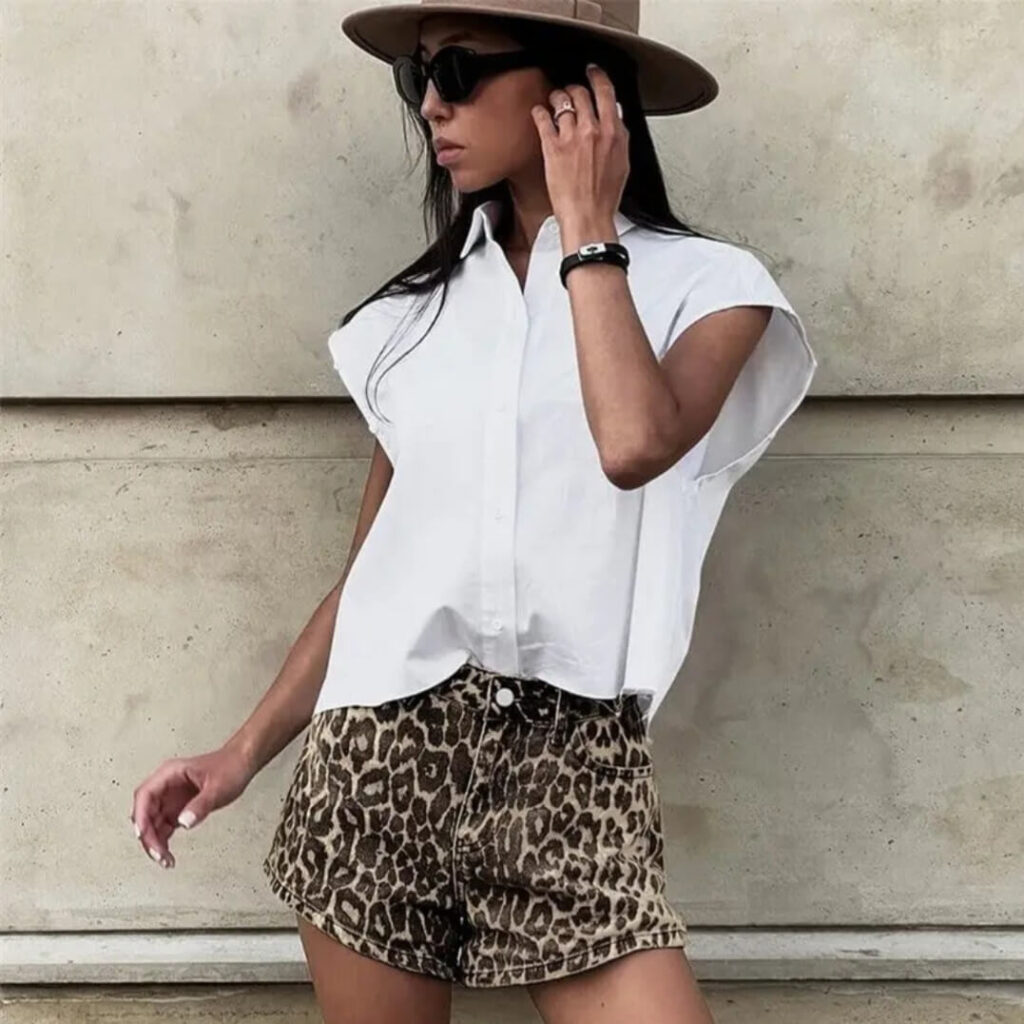 Leo Shorts