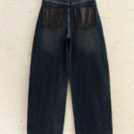 Wide Leg Jeans – Leather Pocket 🤎