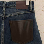Wide Leg Jeans – Leather Pocket 🤎