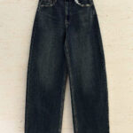 Wide Leg Jeans – Leather Pocket 🤎